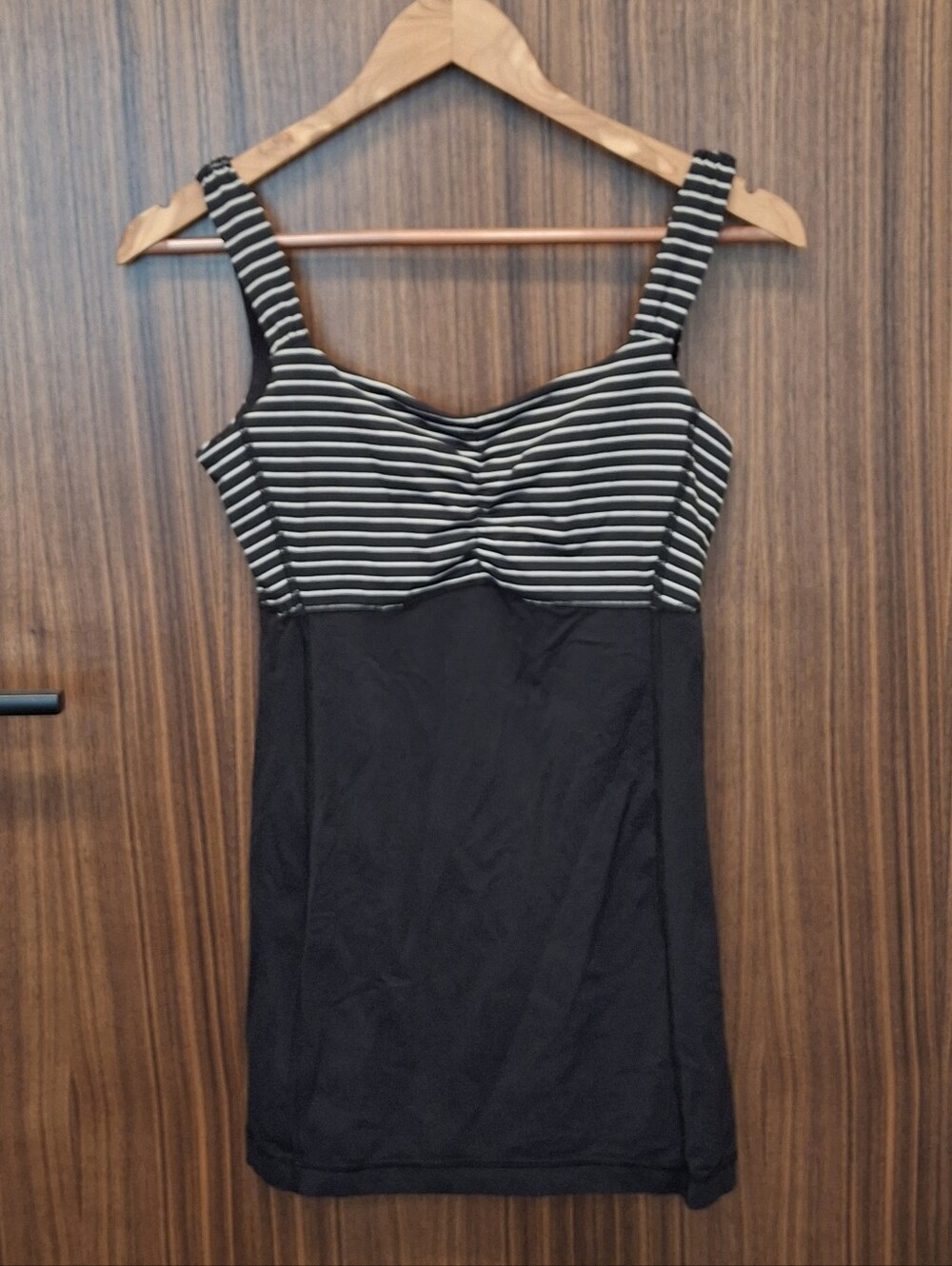 LULULEMON Striped Black and White Tank Top/Dress SZ 6